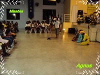 /album/apresenta%c3%a7%c3%a3o%20na%20comunidade%20evagelica%20corpo%20e%20familia/bb-jpg/